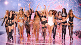 Kusursuzluk devri kapandı: Victoria’s Secret podyumunda kapsayıcılığın yeni yüzleri Kusursuzluk devri kapandı: Victoria’s Secret podyumunda kapsayıcılığın yeni yüzleri