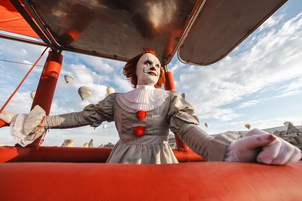 HBO Max’ten Kapadokya semalarında gerilim dolu bir kampanya: "Kırmızı Balon Günü" HBO Max’ten Kapadokya semalarında gerilim dolu bir kampanya: "Kırmızı Balon Günü"