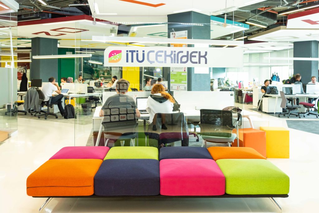 Yılın en iyi 50 girişimi belli oldu! Yılın en iyi 50 girişimi belli oldu!