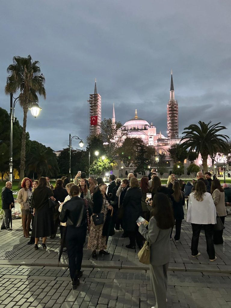 Marketing Türkiye C Level Club üyeleri “Tarihin İçinde Bir Akşam”da buluştu Marketing Türkiye C Level Club üyeleri “Tarihin İçinde Bir Akşam”da buluştu