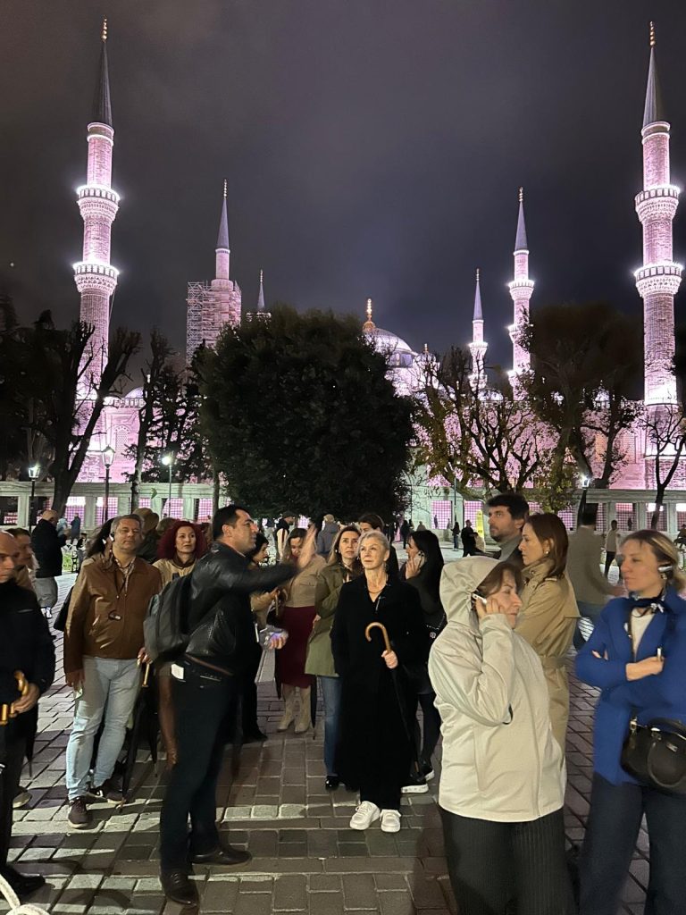 Marketing Türkiye C Level Club üyeleri “Tarihin İçinde Bir Akşam”da buluştu Marketing Türkiye C Level Club üyeleri “Tarihin İçinde Bir Akşam”da buluştu