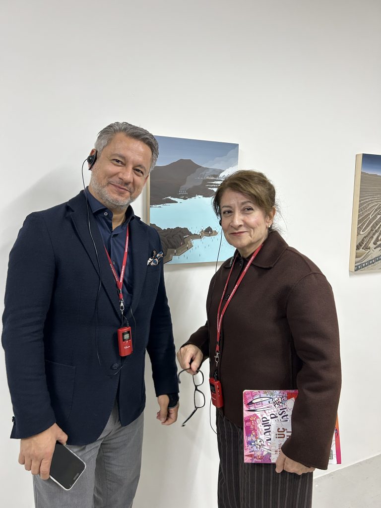 Bienalin kalbinde bir gün: Marketing Türkiye C Level Club üyeleri, "Üç Ayaklı Kedi"nin izinde… Bienalin kalbinde bir gün: Marketing Türkiye C Level Club üyeleri, "Üç Ayaklı Kedi"nin izinde…