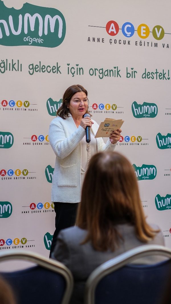 “Sağlıklı beslenme her çocuğun hakkı” diyen Humm Organic ve AÇEV, güçlerini birleştirdi “Sağlıklı beslenme her çocuğun hakkı” diyen Humm Organic ve AÇEV, güçlerini birleştirdi