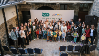 “Sağlıklı beslenme her çocuğun hakkı” diyen Humm Organic ve AÇEV, güçlerini birleştirdi