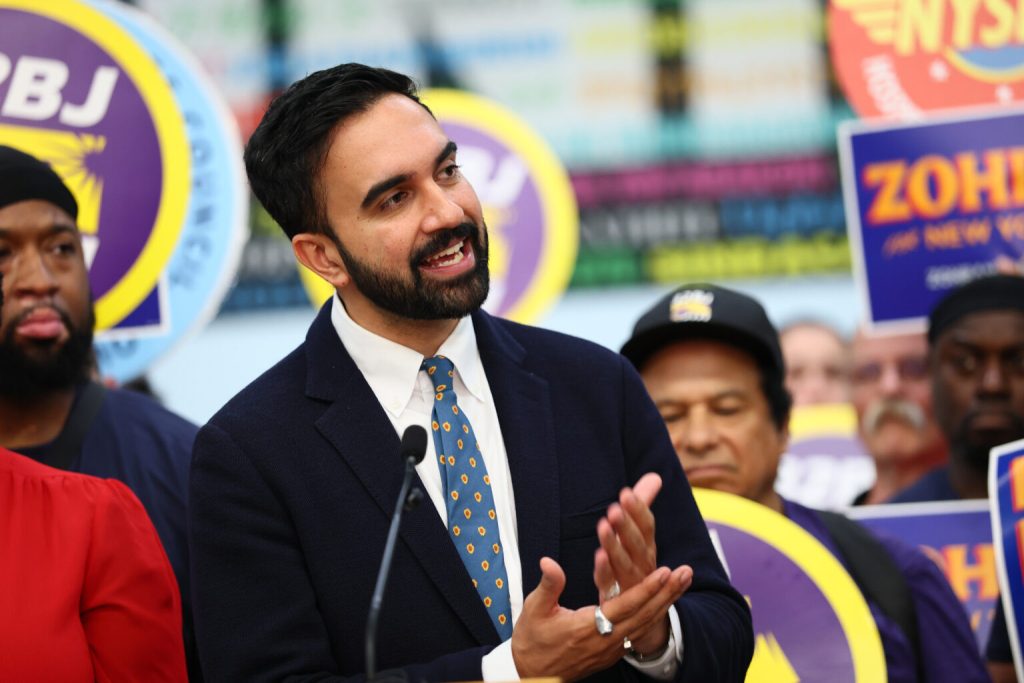 Z kuşağının şifresini çözmek: Jargonu azalt, bağlantıyı artır... Z kuşağının şifresini çözmek: Jargonu azalt, bağlantıyı artır...