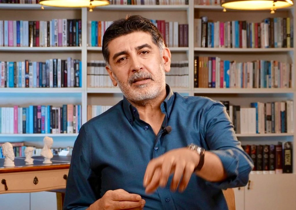 Levent Gültekin: "Kutuplaşma, gazeteciliği boğuyor!"