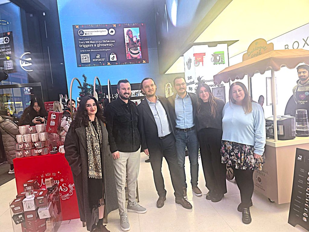 Karaca İngiltere’de küresel markalara meydan okuyor!