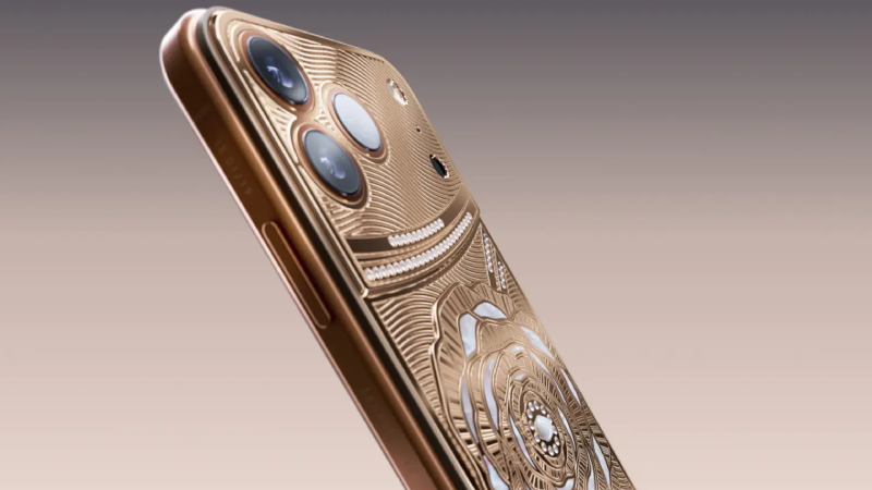 Sadece 19 adet üretilecek iPhone tanıtıldı: Fiyatı 500 bin TL... Sadece 19 adet üretilecek iPhone tanıtıldı: Fiyatı 500 bin TL...