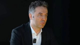 Habertürk TV Genel Yayın Yönetmeni Mehmet Akif Ersoy görevden uzaklaştırıldı