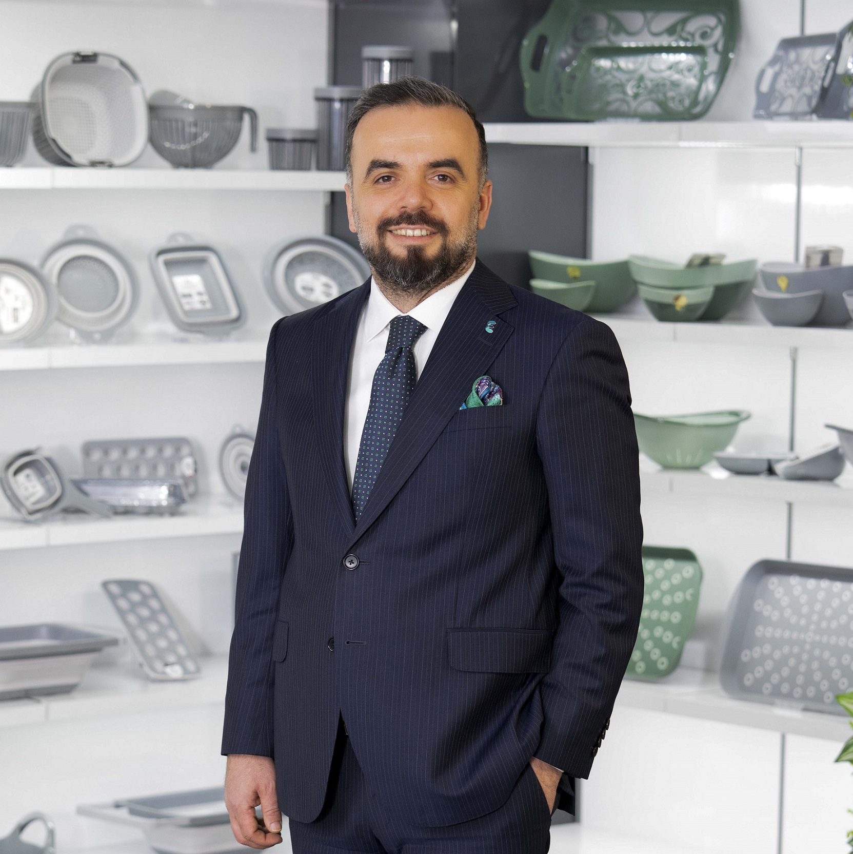 Küçük mutlulukların büyüttüğü sektör: Züccaciye... Küçük mutlulukların büyüttüğü sektör: Züccaciye...