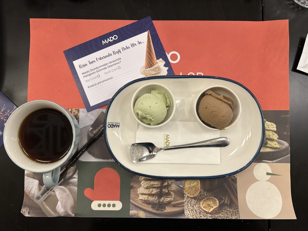 Marketing Türkiye C Level Club üyeleri, yeni yıla gelenekselleşen Mado kahvaltısıyla "Merhaba" dedi Marketing Türkiye C Level Club üyeleri, yeni yıla gelenekselleşen Mado kahvaltısıyla "Merhaba" dedi