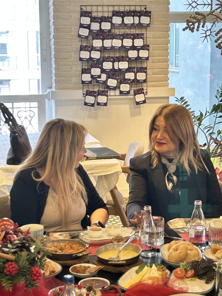 Marketing Türkiye C Level Club üyeleri, yeni yıla gelenekselleşen Mado kahvaltısıyla "Merhaba" dedi Marketing Türkiye C Level Club üyeleri, yeni yıla gelenekselleşen Mado kahvaltısıyla "Merhaba" dedi