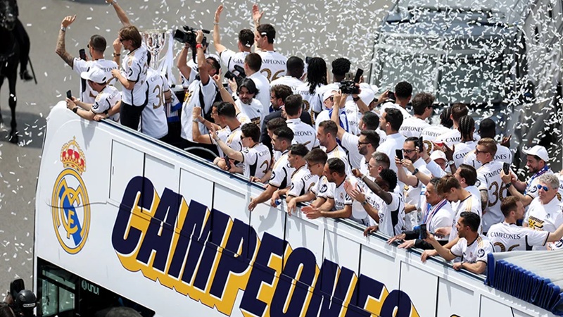 Futbol ekonomisi rekor kırdı, lider değişmedi Futbol ekonomisi rekor kırdı, lider değişmedi