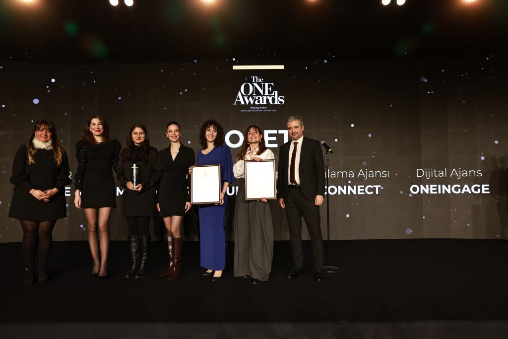 "Yılın İtibarlıları" ödüllerine kavuştu