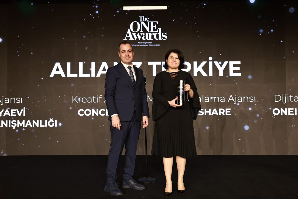 "Yılın İtibarlıları" ödüllerine kavuştu