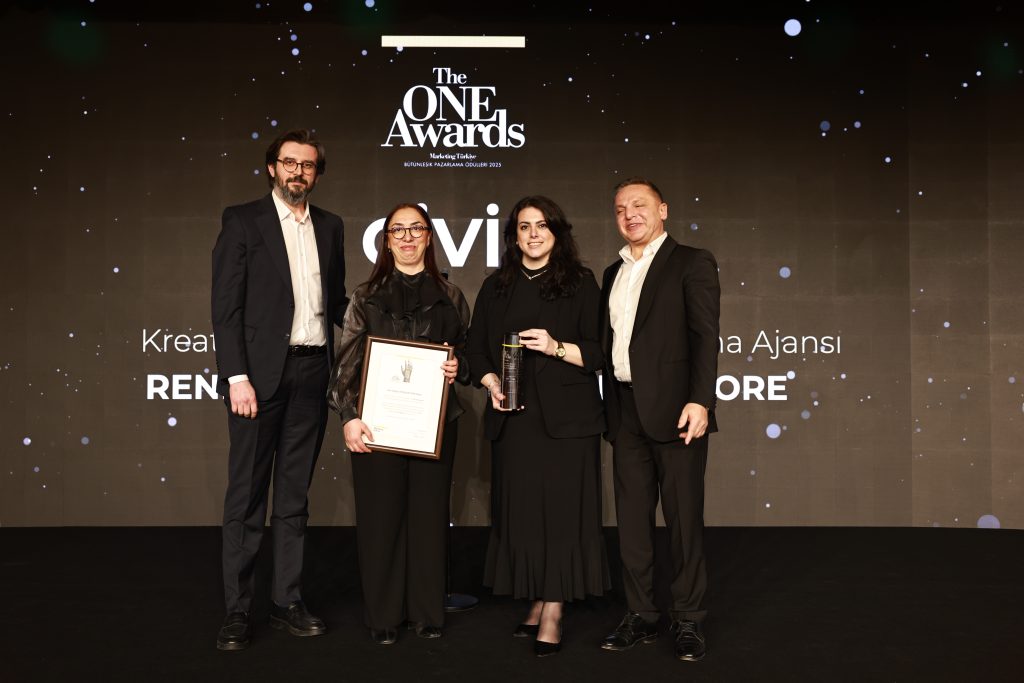 "Yılın İtibarlıları" ödüllerine kavuştu