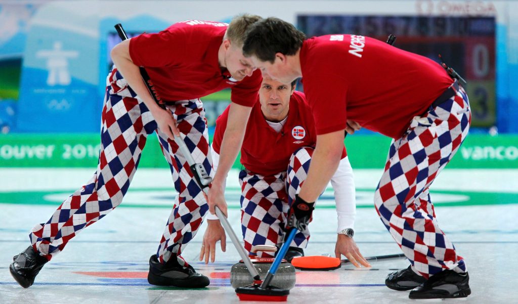 Curling efsanesi 16 yıl sonra geri döndü Curling efsanesi 16 yıl sonra geri döndü