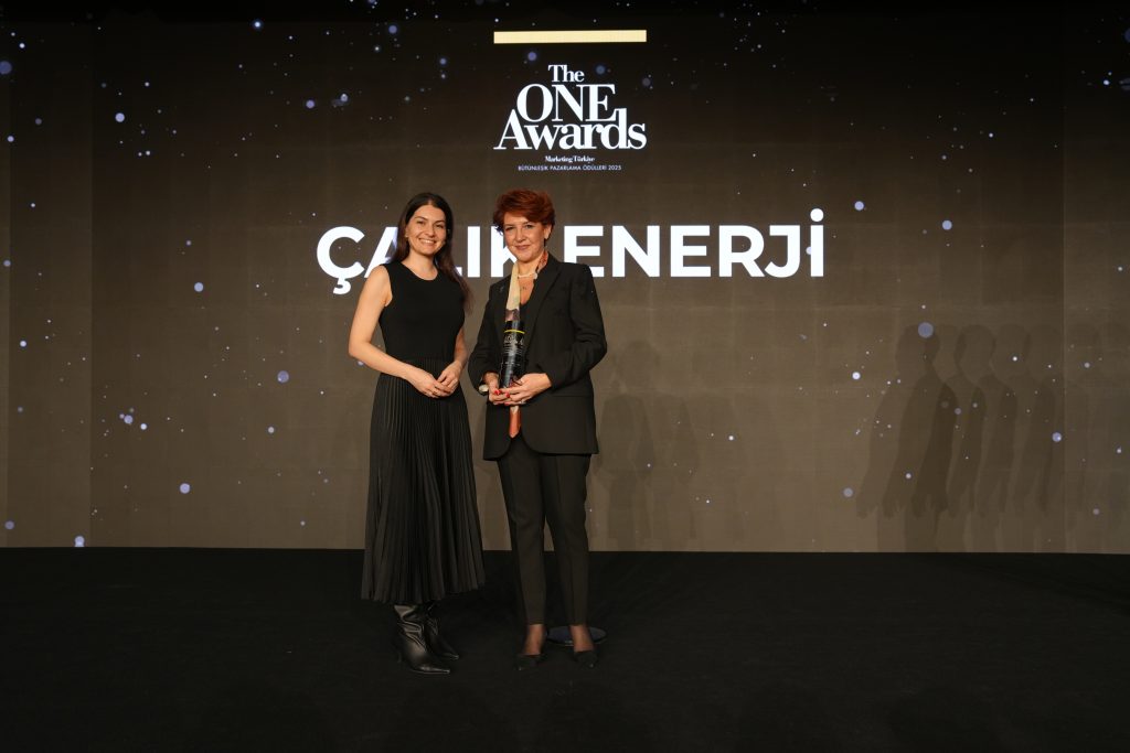 "Yılın İtibarlıları" ödüllerine kavuştu