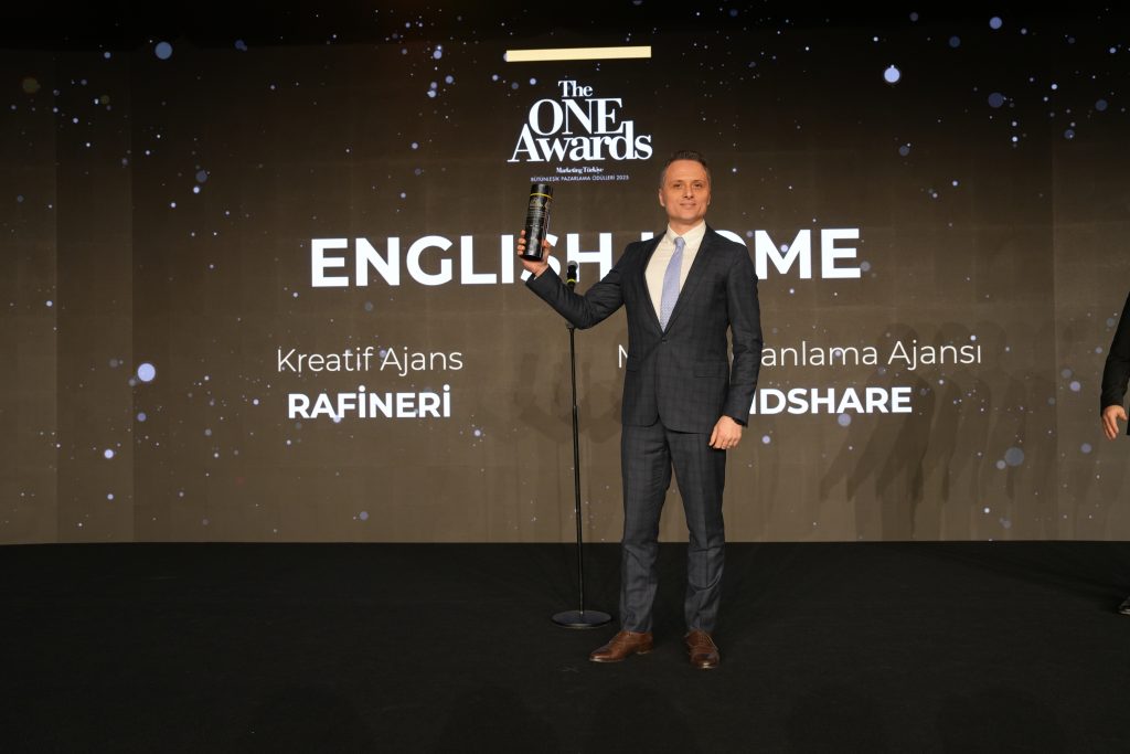 "Yılın İtibarlıları" ödüllerine kavuştu