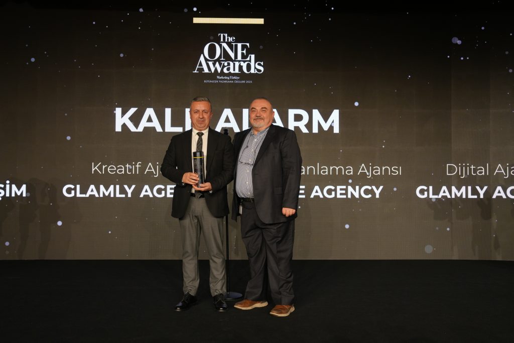 "Yılın İtibarlıları" ödüllerine kavuştu