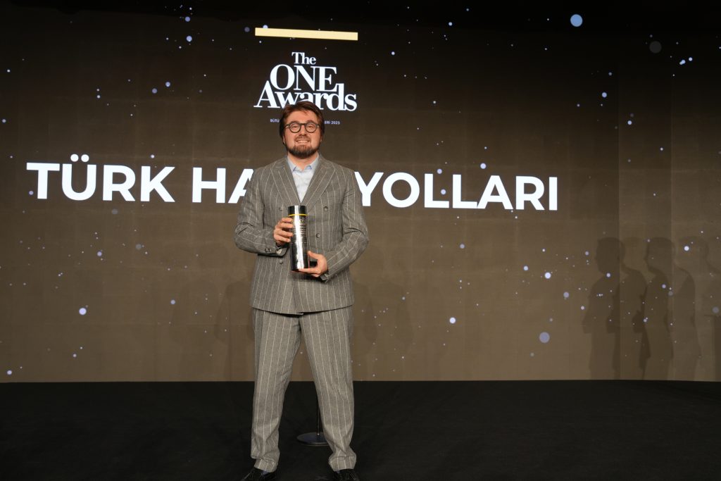 "Yılın İtibarlıları" ödüllerine kavuştu