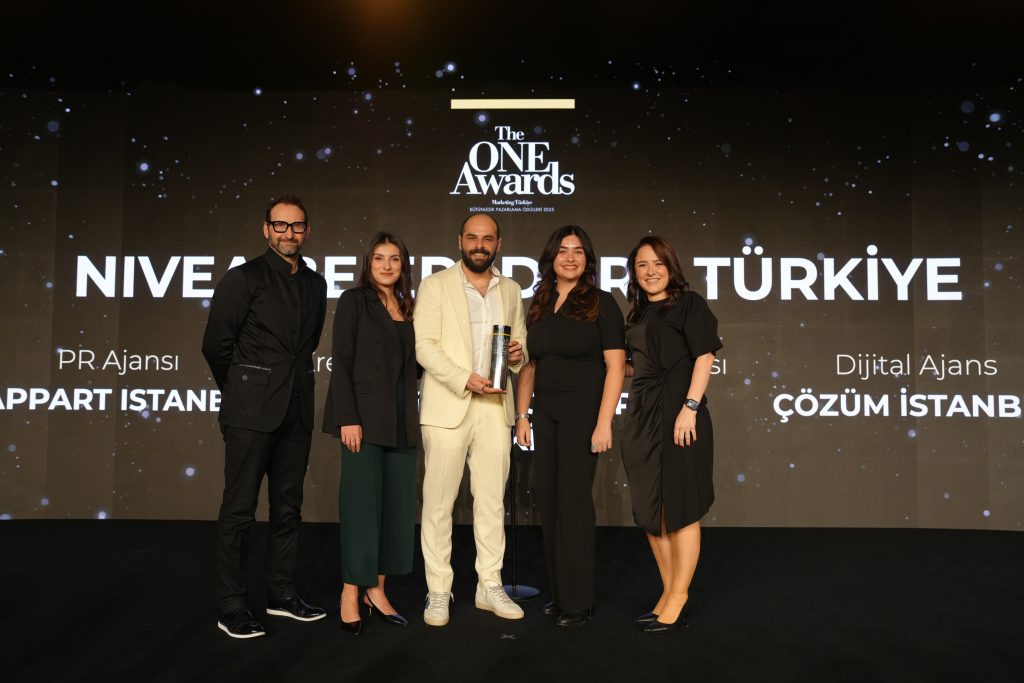 "Yılın İtibarlıları" ödüllerine kavuştu