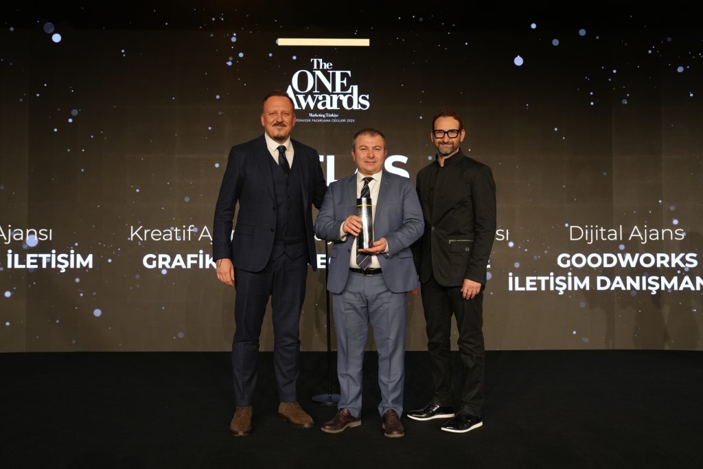 "Yılın İtibarlıları" ödüllerine kavuştu