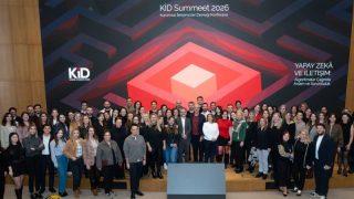 İletişim dünyası "yapay zeka çağında anlam ve sorumluluğu" tartıştı