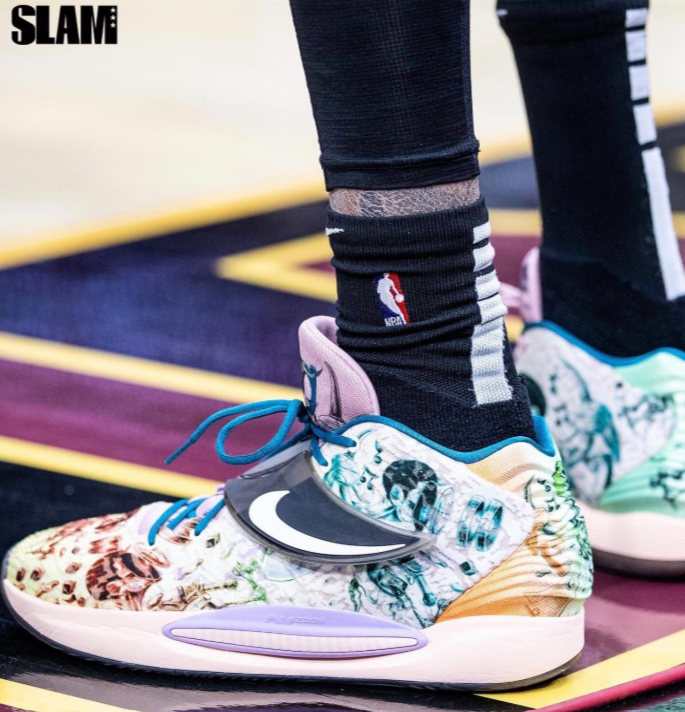 Kevin Durant, CeraVe’nin "bacak yüzü" oldu