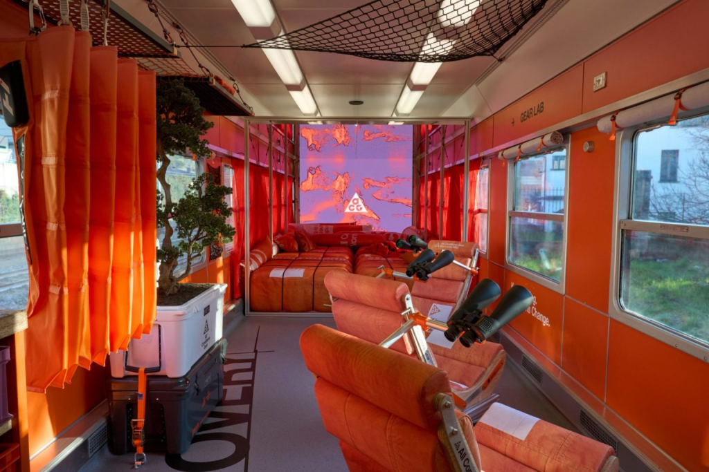 Nike’tan "All Conditions Express" tasarımı : ACG için raylar üzerinde deneyim