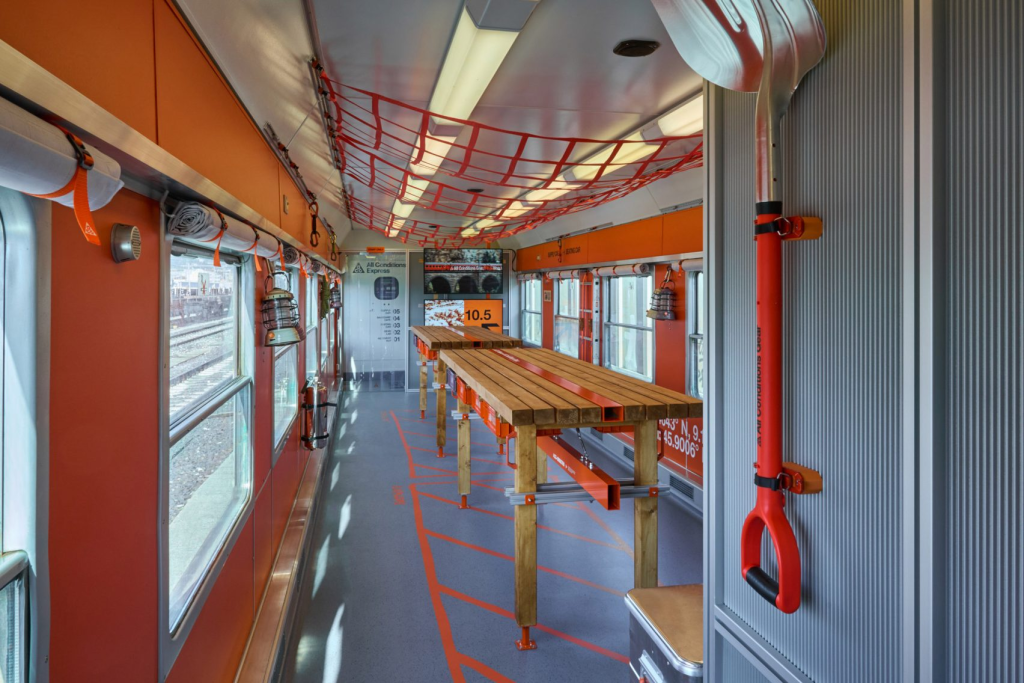 Nike’tan "All Conditions Express" tasarımı : ACG için raylar üzerinde deneyim