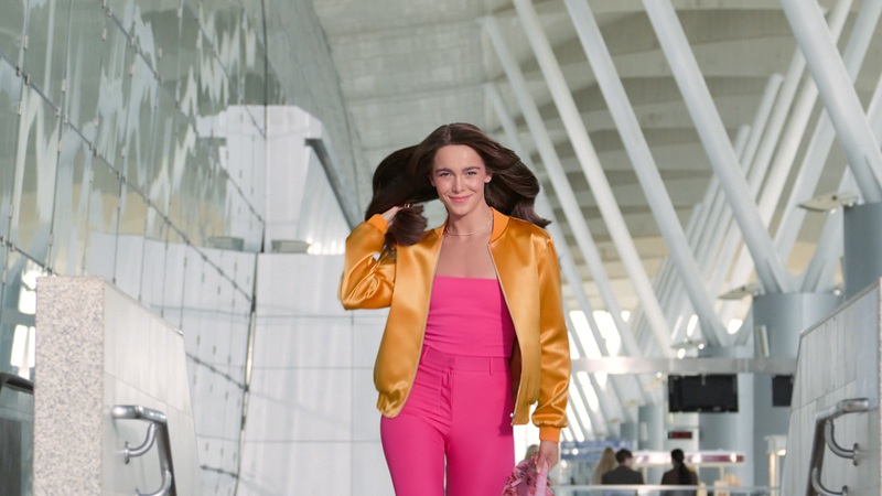 Hafsanur Sancaktutan'a "İpek Terapisi" Hafsanur Sancaktutan'a "İpek Terapisi"