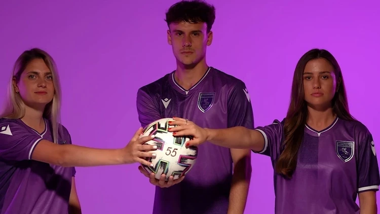 Samsunspor'un "Mor Forması"na Avrupa'dan "Değişimin Sembolü" ödülü...