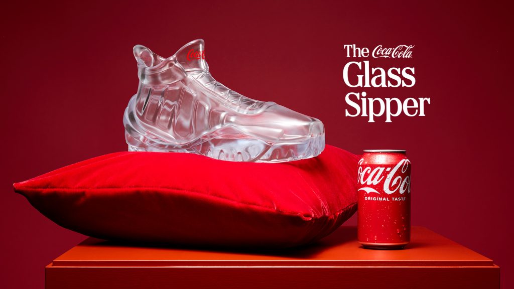 Coca-Cola'dan cam sneaker! Coca-Cola'dan cam sneaker!