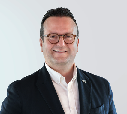 Okul saldırılarının ardından reklamverenler ekrandaki şiddete karşı ses yükseltiyor: Şiddet varsa reklam yok!