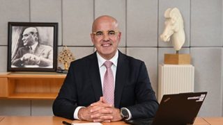 Sabancı Holding CEO’su CarrefourSA'yı neden sattıklarını açıkladı