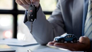 Savaş otomotiv pazarını da vurdu: Yüzde 12,75 küçüldü...