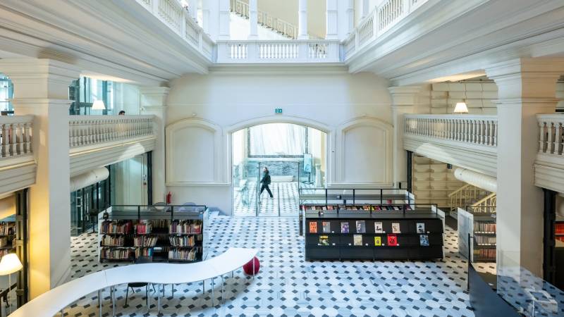 Salt, 15 yıldır kültürel hafızayı büyütüyor Salt, 15 yıldır kültürel hafızayı büyütüyor