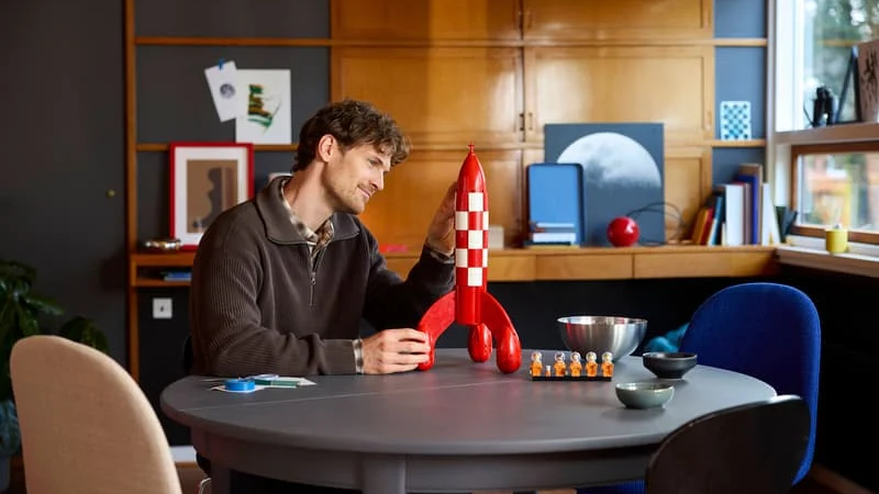 Tenten’in ikonik ay roketi, LEGO'ya dönüştü