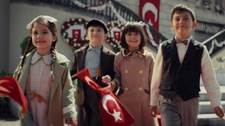 Buruk bayramda umudu büyüten markalar