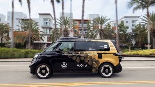 Volkswagen ve Uber Los Angeles’ta "robotaksi" testlerine başladı