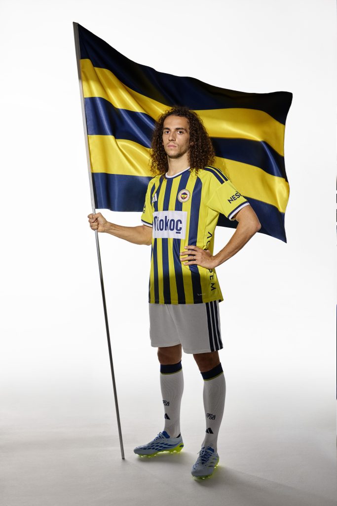 Bu forma "Fenerbahçe'den" yapıldı!