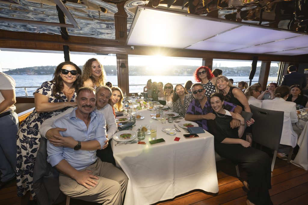 36 yıllık hafıza, bitmeyen dönüşüm: Marketing Türkiye yeni yaşını sektör paydaşlarıyla kutladı