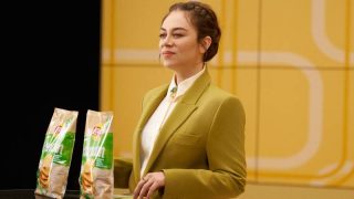 Demet Evgâr ve Lay’s Fırından'dan yeni kampanya: "Yemeye açık, tartışmaya kapalı"