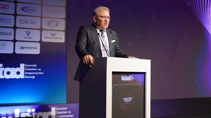 Kozmetikte geleceğin rotası çizildi Kozmetikte geleceğin rotası çizildi