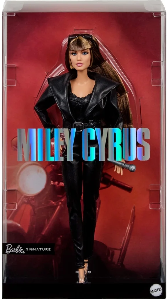 Miley Cyrus artık bir "Barbie" Miley Cyrus artık bir "Barbie"
