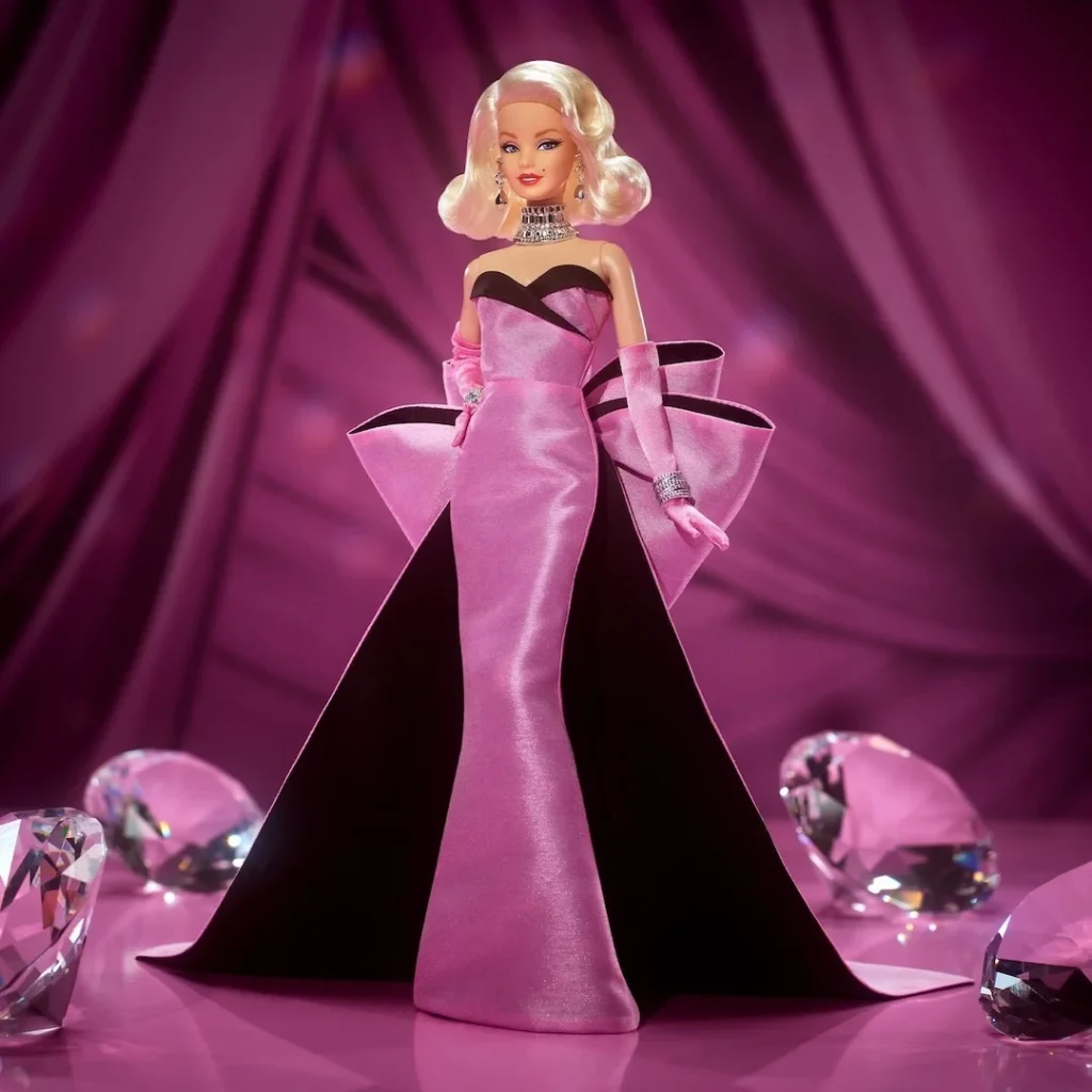 Barbie’den Marilyn Monroe’nun 100. yaşına saygı duruşu Barbie’den Marilyn Monroe’nun 100. yaşına saygı duruşu