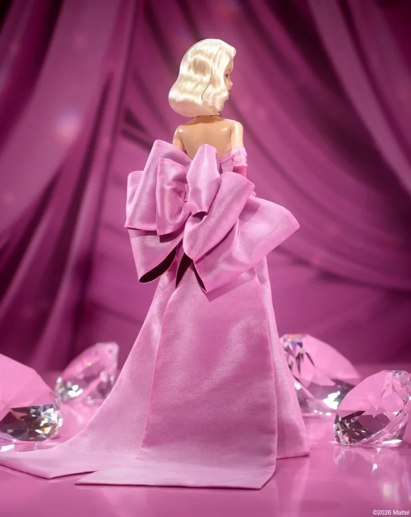 Barbie’den Marilyn Monroe’nun 100. yaşına saygı duruşu Barbie’den Marilyn Monroe’nun 100. yaşına saygı duruşu