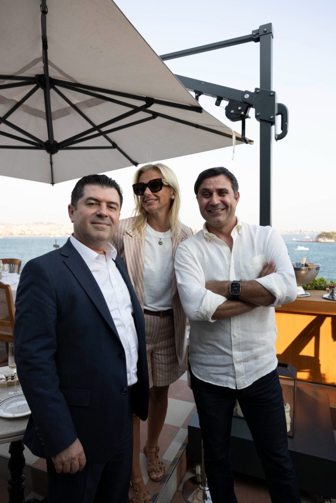 Liderler “Executive Dialogues”ta bir araya geldi Liderler “Executive Dialogues”ta bir araya geldi