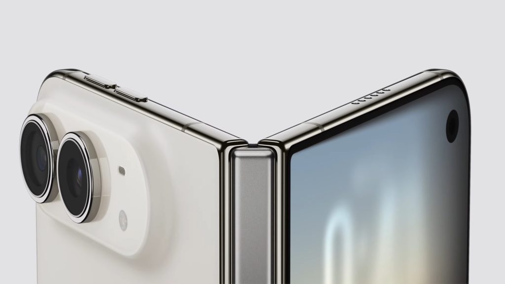 Apple’ın ilk katlanabilir telefonu sahnede: iPhone Duo tanıtıldı Apple’ın ilk katlanabilir telefonu sahnede: iPhone Duo tanıtıldı